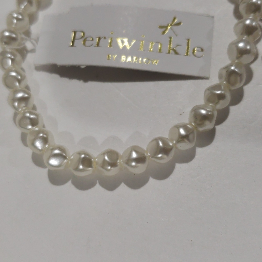 Periwinkle Silver tone Stars Beaded Stretchy Bracelet - Women's Fashion Jewelry - Picture 6 of 8